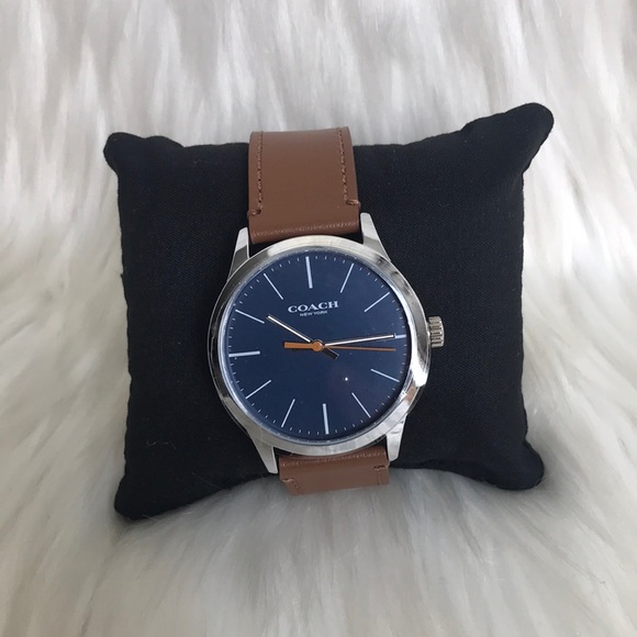 Coach Men’s Baxter Watch, 39 Mm color Brown - Picture 4 of 14